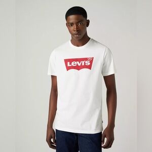 Levi’s | graphic tee size medium